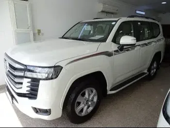 Toyota  Land Cruiser  GXR Twin Turbo  2023  Automatic  0 Km  6 Cylinder  Four Wheel Drive (4WD)  SUV  White  With Warranty