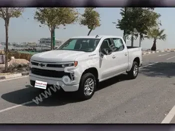  Chevrolet  Silverado  RST  2023  Automatic  0 Km  8 Cylinder  Four Wheel Drive (4WD)  Pick Up  White  With Warranty