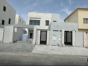 Family Residential  - Not Furnished  - Al Rayyan  - Izghawa  - 8 Bedrooms