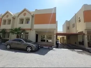 Family Residential  - Not Furnished  - Al Rayyan  - Abu Hamour  - 4 Bedrooms