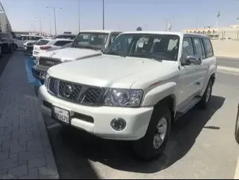 Nissan  Patrol  Safari  2023  Automatic  0 Km  6 Cylinder  Four Wheel Drive (4WD)  SUV  Silver  With Warranty