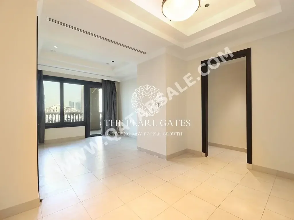 1 Bedrooms  Apartment  For Rent  in Doha -  The Pearl  Semi Furnished