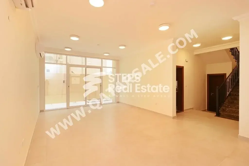 Family Residential For Rent Al Rayyan Abu Hamour 4 Bedrooms