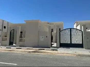 Family Residential  - Not Furnished  - Al Daayen  - Umm Qarn  - 8 Bedrooms