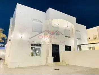 Family Residential  - Semi Furnished  - Doha  - Onaiza  - 5 Bedrooms