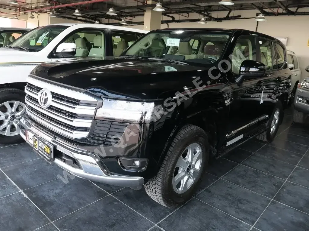 Toyota  Land Cruiser  GXR Twin Turbo  2023  Automatic  0 Km  6 Cylinder  Four Wheel Drive (4WD)  SUV  Black  With Warranty