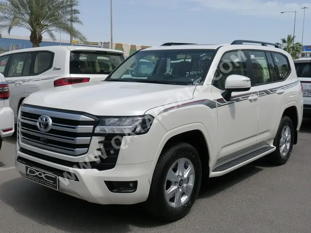 Toyota  Land Cruiser  GXR Twin Turbo  2023  Automatic  0 Km  6 Cylinder  Four Wheel Drive (4WD)  SUV  White  With Warranty