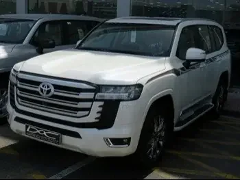 Toyota  Land Cruiser  GXR Twin Turbo  2023  Automatic  0 Km  6 Cylinder  Four Wheel Drive (4WD)  SUV  White  With Warranty