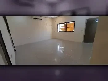 2 Bedrooms  Apartment  For Rent  in Al Rayyan -  Al Aziziyah  Not Furnished