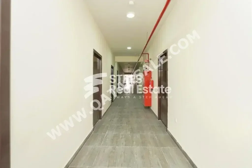 Labour Camp Al Rayyan  Industrial Area  22 Bedrooms