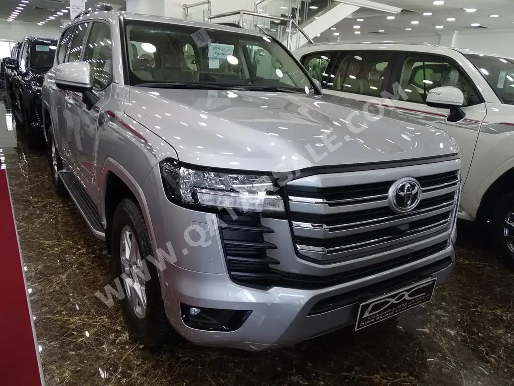 Toyota  Land Cruiser  GXR Twin Turbo  2023  Automatic  0 Km  6 Cylinder  Four Wheel Drive (4WD)  SUV  Silver  With Warranty