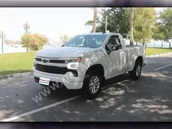  Chevrolet  Silverado  RST  2023  Automatic  0 Km  8 Cylinder  Four Wheel Drive (4WD)  Pick Up  White  With Warranty