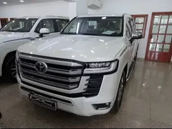 Toyota  Land Cruiser  VXR Twin Turbo  2023  Automatic  0 Km  6 Cylinder  Four Wheel Drive (4WD)  SUV  White  With Warranty