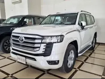 Toyota  Land Cruiser  GXR Twin Turbo  2023  Automatic  0 Km  6 Cylinder  Four Wheel Drive (4WD)  SUV  White  With Warranty