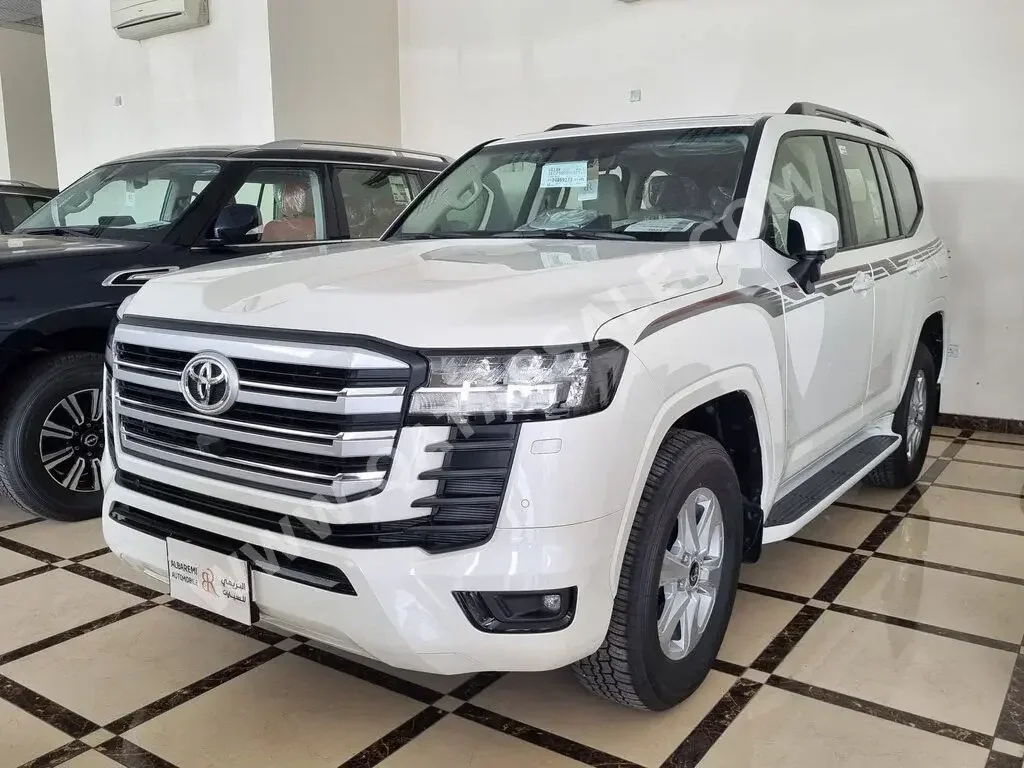 Toyota  Land Cruiser  GXR Twin Turbo  2023  Automatic  0 Km  6 Cylinder  Four Wheel Drive (4WD)  SUV  White  With Warranty