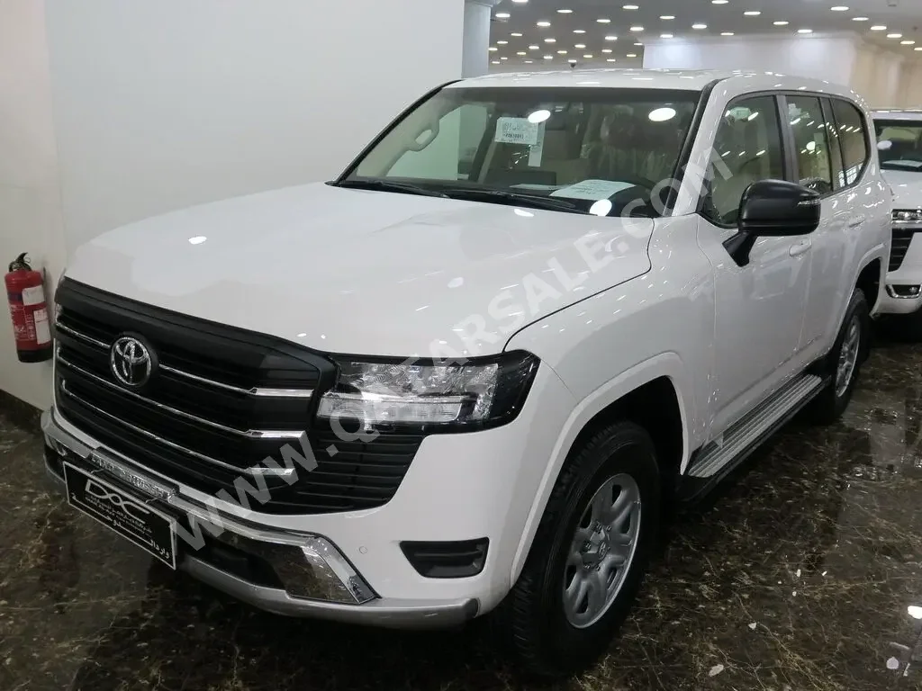 Toyota  Land Cruiser  GX  2023  Automatic  0 Km  6 Cylinder  Four Wheel Drive (4WD)  SUV  White  With Warranty