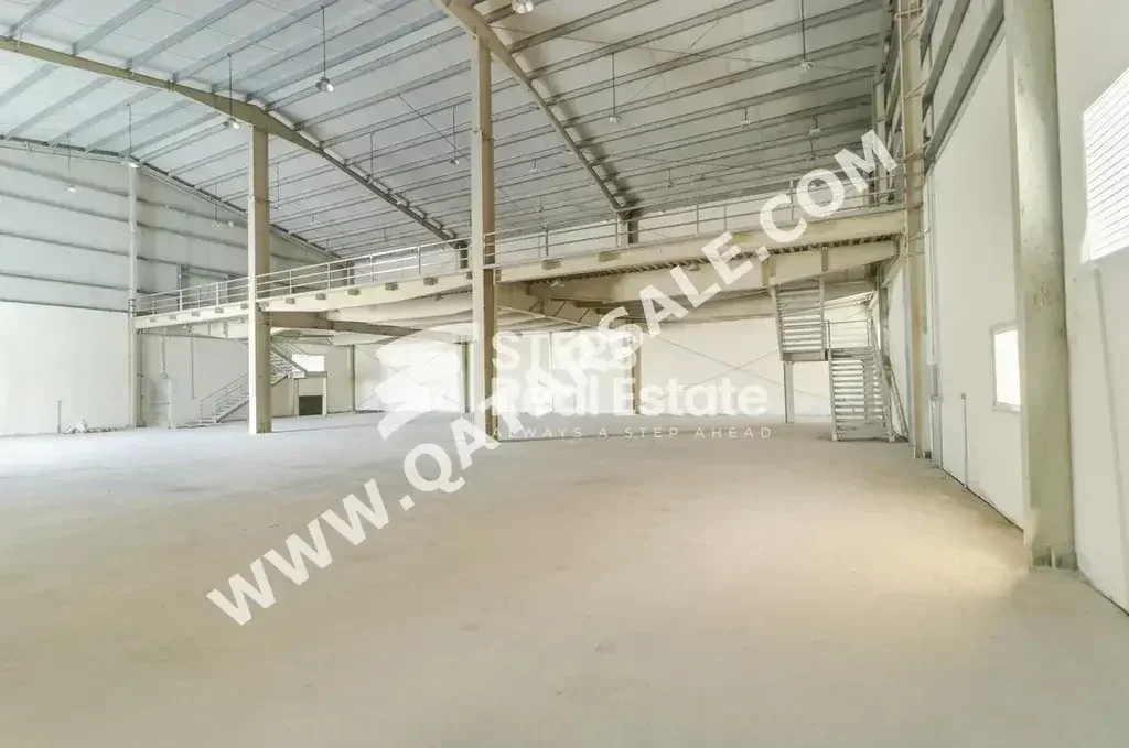 Warehouses & Stores - Al Wakrah  - Barkit Al Awamer  -Area Size: 4000 Square Meter