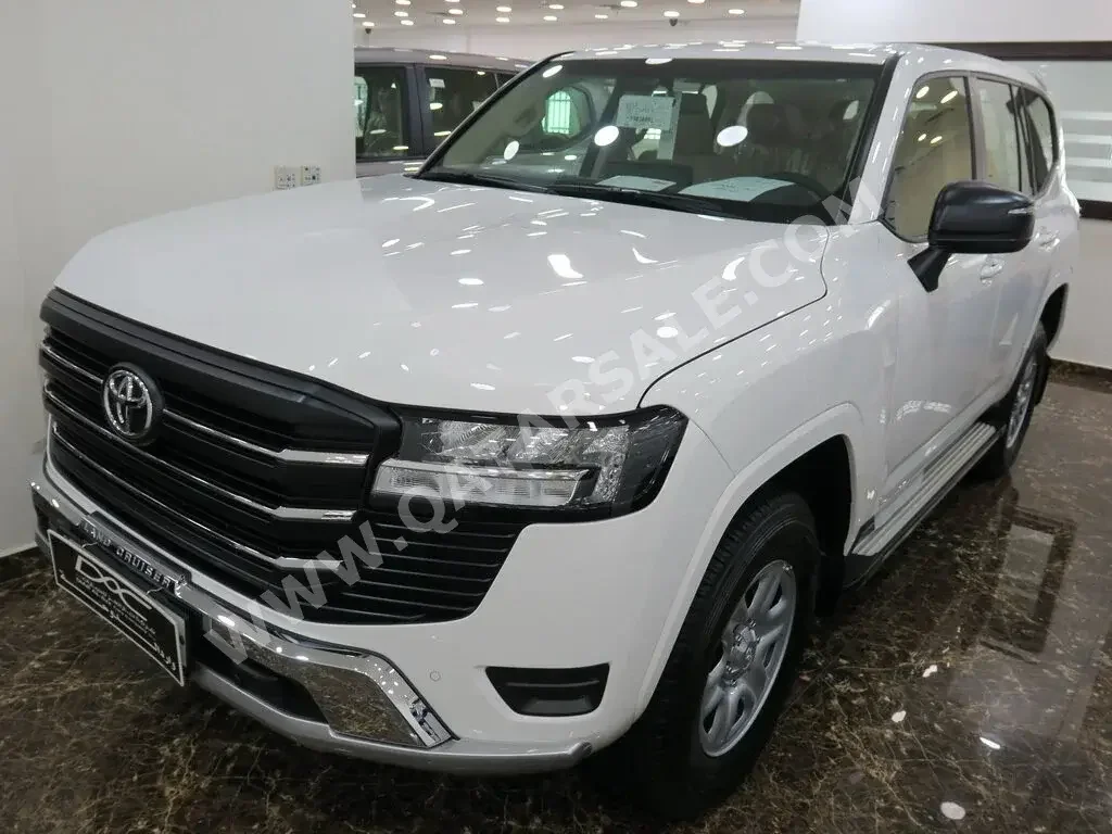 Toyota  Land Cruiser  GX  2023  Automatic  0 Km  6 Cylinder  Four Wheel Drive (4WD)  SUV  White  With Warranty