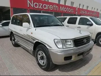 Toyota  Land Cruiser  GXR  2002  Automatic  93,000 Km  6 Cylinder  Four Wheel Drive (4WD)  SUV  White  With Warranty