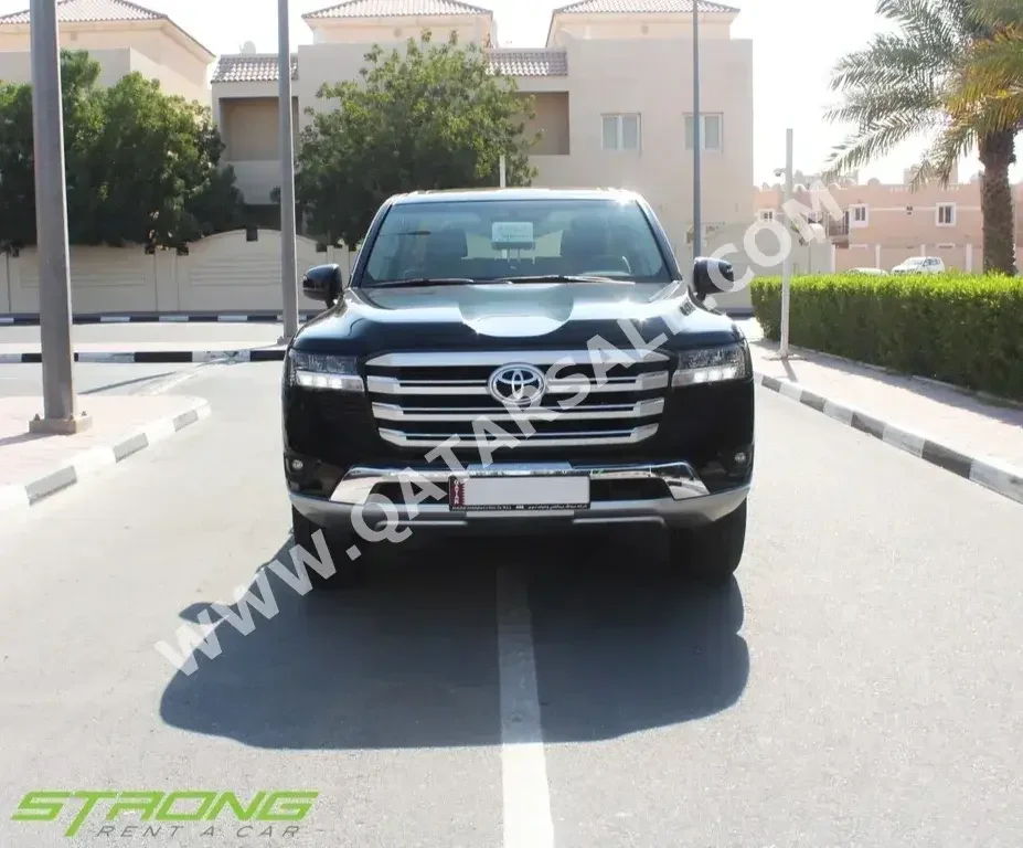 Toyota  Land Cruiser GXR Twin Turbo  6 Cylinder  SUV 4x4  Black  2022