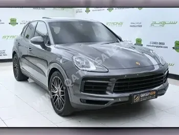 Porsche  Cayenne  S  2019  Automatic  30,000 Km  6 Cylinder  Four Wheel Drive (4WD)  SUV  Gray