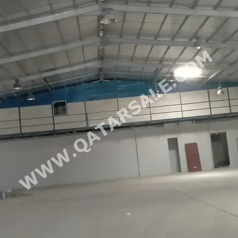 Farms & Resorts - Al Rayyan  - Industrial Area  -Area Size: 1100 Square Meter