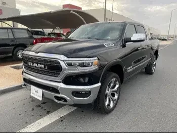 Dodge  Ram  Limited  2022  Automatic  5,000 Km  8 Cylinder  Four Wheel Drive (4WD)  Pick Up  Black  With Warranty