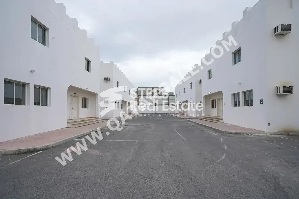 Commercial  - Not Furnished  - Al Rayyan  - Muaither  - 6 Bedrooms