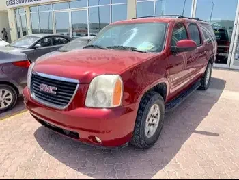 GMC  Yukon  XL  2009  Automatic  246,000 Km  8 Cylinder  Four Wheel Drive (4WD)  SUV  Red  With Warranty