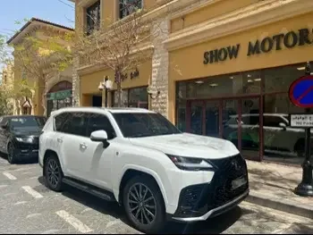 Lexus  LX  600 Luxury  2022  Automatic  17,000 Km  6 Cylinder  Four Wheel Drive (4WD)  SUV  White  With Warranty