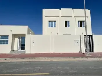 Family Residential  - Not Furnished  - Al Daayen  - Umm Qarn  - 6 Bedrooms