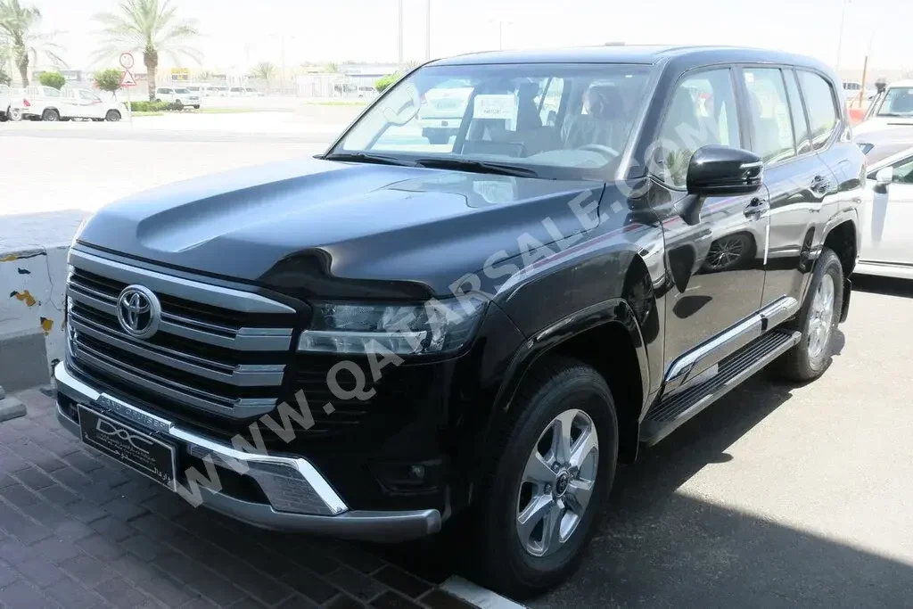 Toyota  Land Cruiser  GXR Twin Turbo  2023  Automatic  0 Km  6 Cylinder  Four Wheel Drive (4WD)  SUV  Black  With Warranty