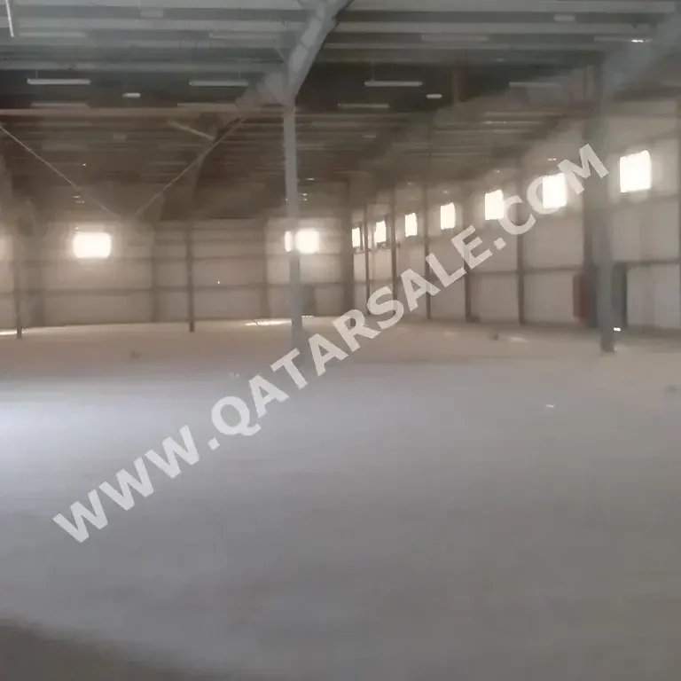 Warehouses & Stores - Al Wakrah  - Barkit Al Awamer  -Area Size: 10000 Square Meter
