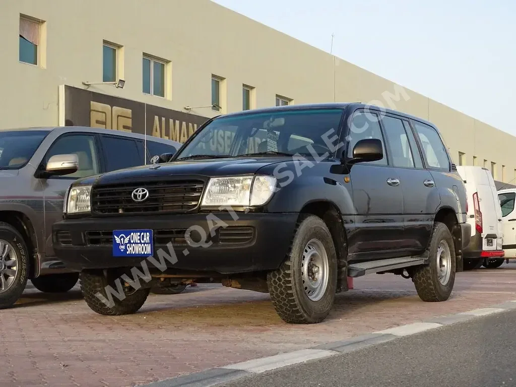 Toyota  Land Cruiser  G  2003  Automatic  590,000 Km  6 Cylinder  Four Wheel Drive (4WD)  SUV  Black  With Warranty