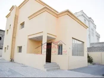 Family Residential  - Not Furnished  - Al Rayyan  - Ain Khaled  - 5 Bedrooms