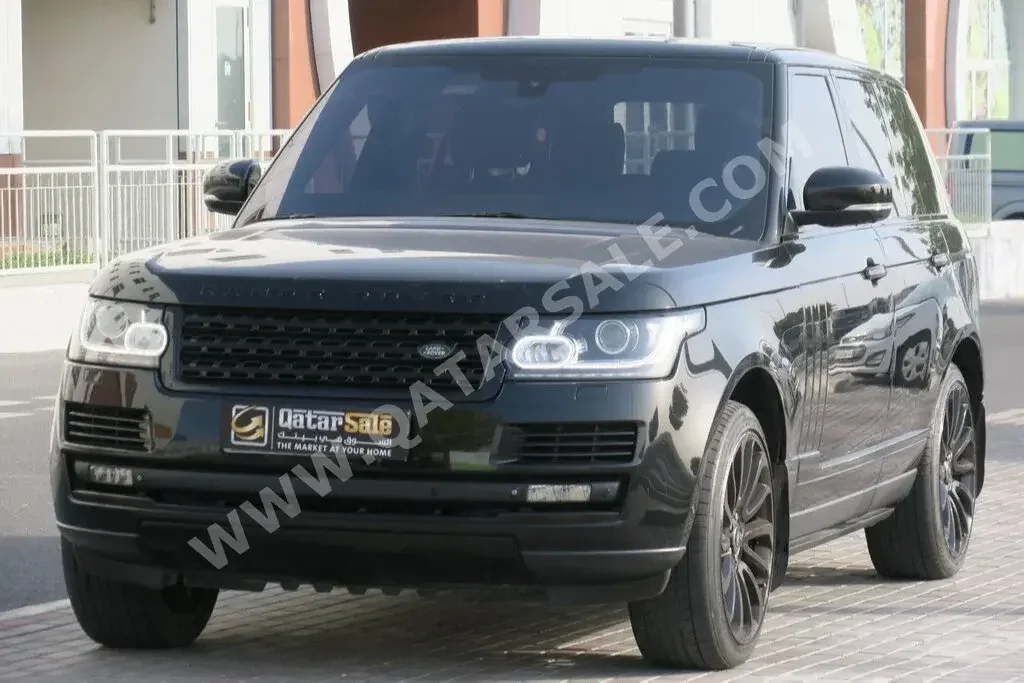 Land Rover  Range Rover  Vogue SE Super charged  2015  Automatic  130,000 Km  8 Cylinder  Four Wheel Drive (4WD)  SUV  Black