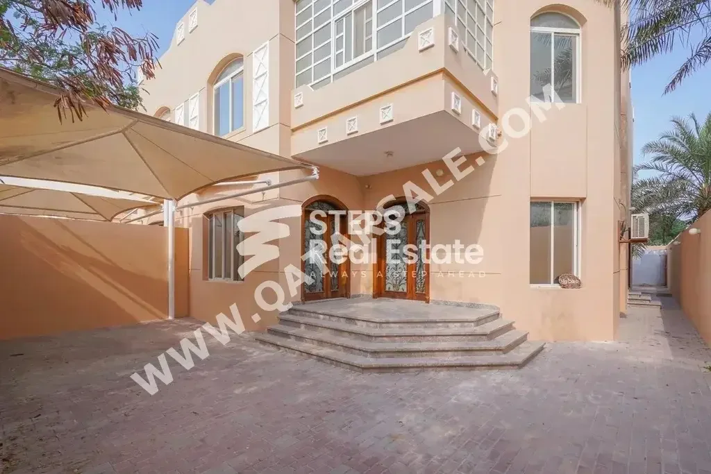 Family Residential  - Not Furnished  - Doha  - Old Airport  - 6 Bedrooms