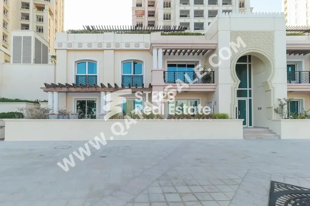 2 Bedrooms  Apartment  For Rent  in Doha -  The Pearl  Fully Furnished