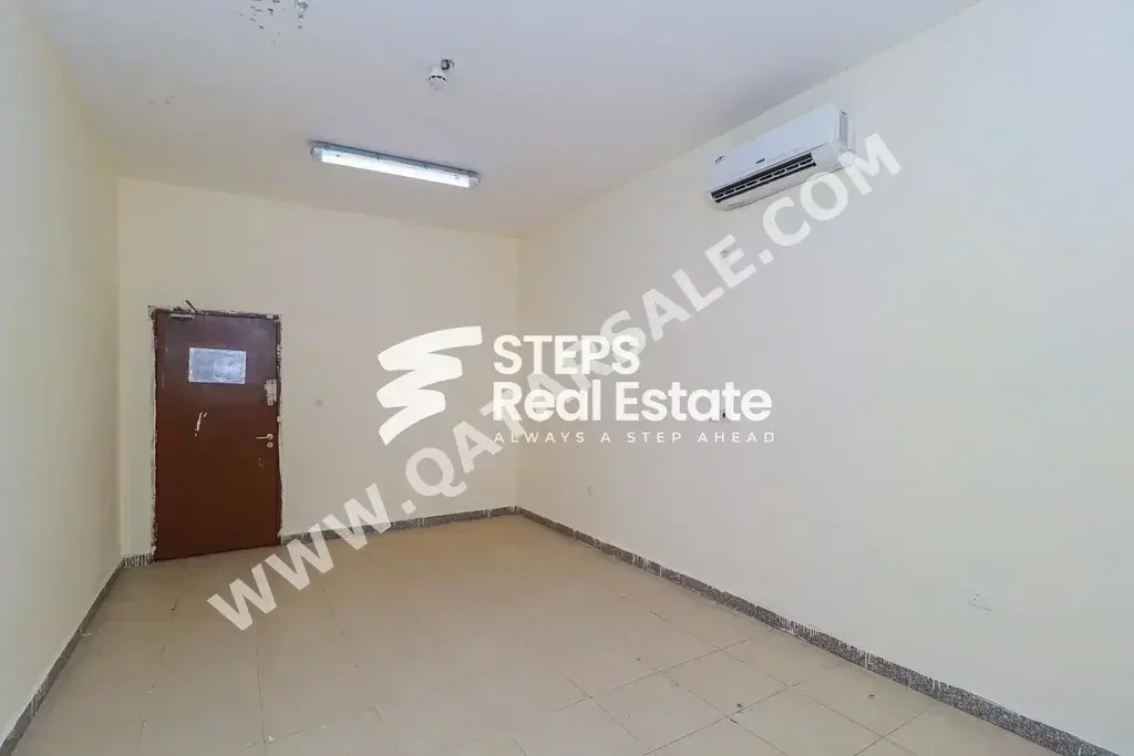 Labour Camp Al Rayyan  Industrial Area  22 Bedrooms