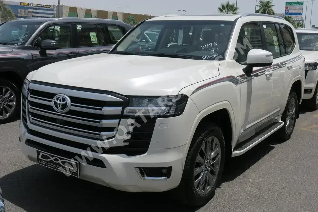 Toyota  Land Cruiser  GXR Twin Turbo  2023  Automatic  0 Km  6 Cylinder  Four Wheel Drive (4WD)  SUV  White  With Warranty