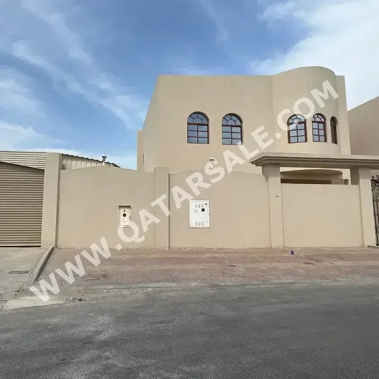 Commercial  - Not Furnished  - Doha  - Al Duhail  - 5 Bedrooms