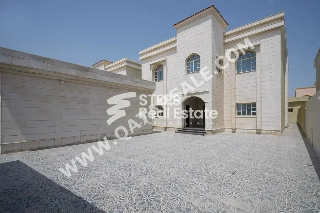 Family Residential  - Not Furnished  - Al Wakrah  - Al Wukair  - 7 Bedrooms