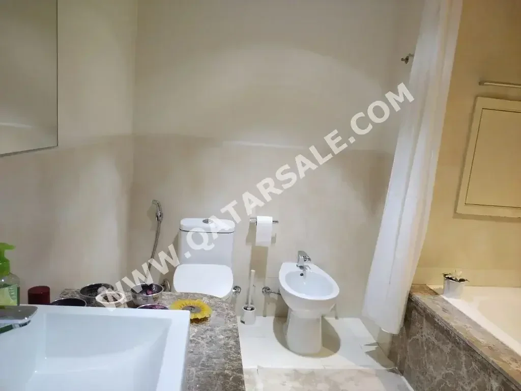 1 Bedrooms  Apartment  For Rent  in Doha -  The Pearl  Fully Furnished