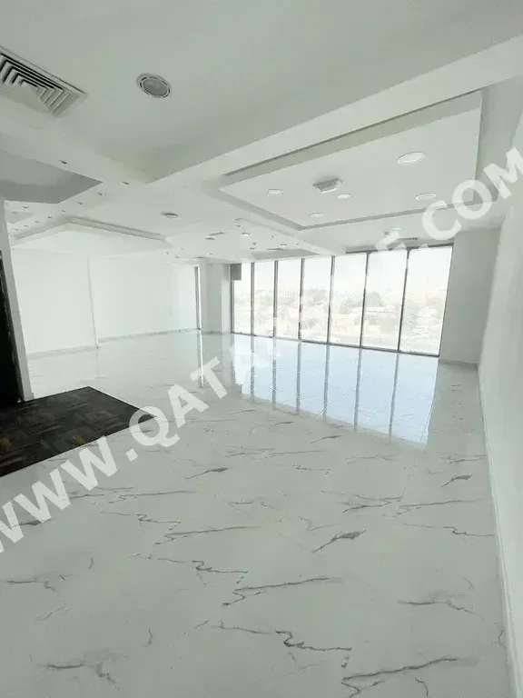 Labour Camp - Not Furnished  - Doha  - Al Sadd