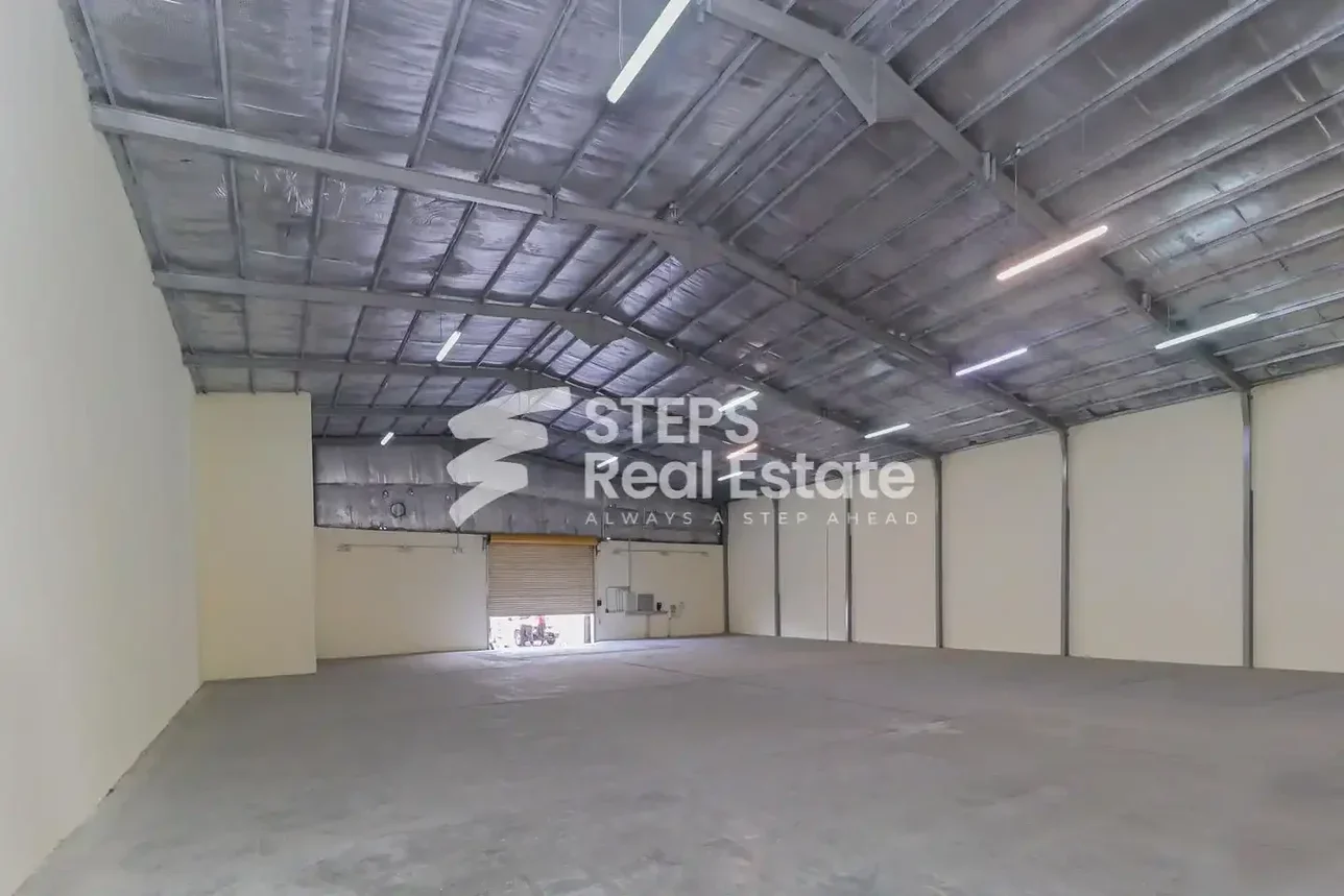 Warehouses & Stores - Al Rayyan  - Industrial Area  -Area Size: 410 Square Meter