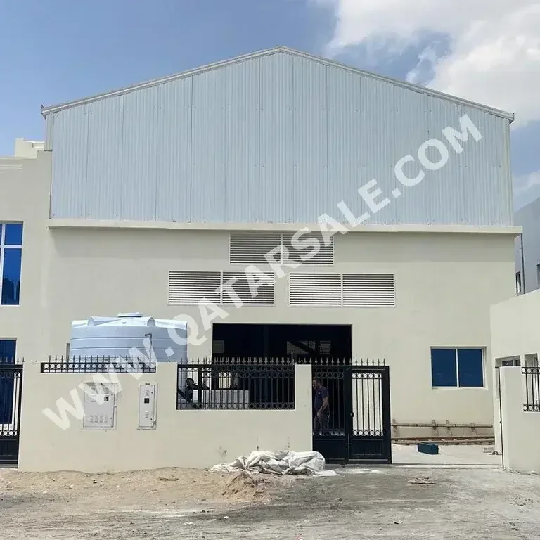 Warehouses & Stores - Al Wakrah  - Barkit Al Awamer  -Area Size: 1000 Square Meter