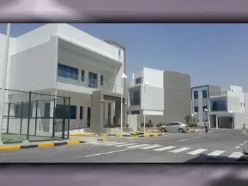 Labour Camp Family Residential  - Fully Furnished  - Doha  - Al Sadd  - 4 Bedrooms