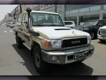 Toyota  Land Cruiser  LX  2022  Manual  0 Km  8 Cylinder  Four Wheel Drive (4WD)  Pick Up  Beige  With Warranty