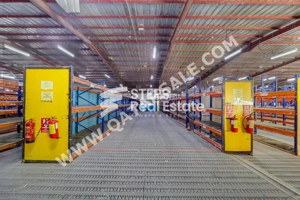 Warehouses & Stores - Al Wakrah  - Barkit Al Awamer  -Area Size: 3000 Square Meter