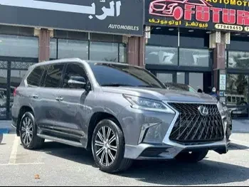 Lexus  LX  570 S  2018  Automatic  80,000 Km  8 Cylinder  Four Wheel Drive (4WD)  SUV  Gray  With Warranty